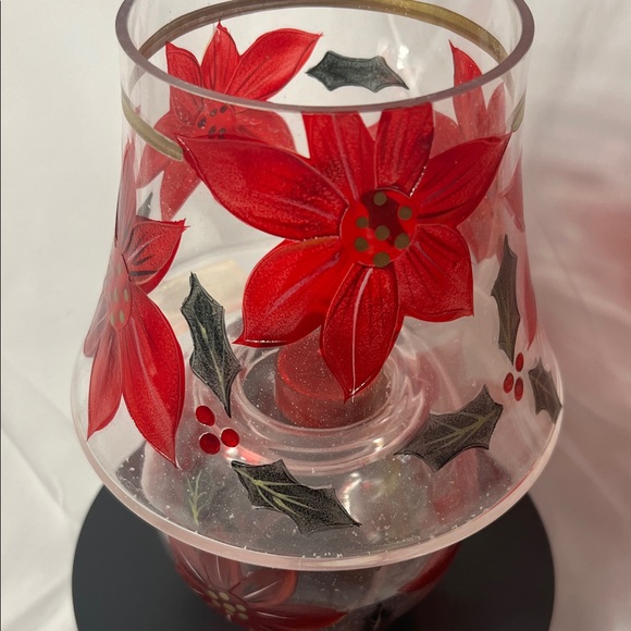 Festive Holiday Decor Celebrations Poinsettia Hand blown Glass Candle Vase - Picture 5 of 6